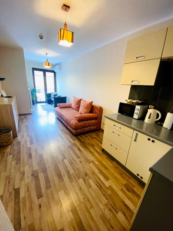 Pokoje Goscinne Pod Jabloniami Augustów Exteriér fotografie
